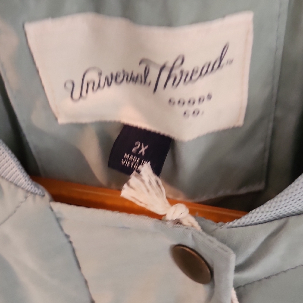 Universal Thread Quilted Oversized Jacket in Sage… - image 4